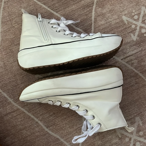 Steve Madden Platform High Tops - Picture 6 of 8